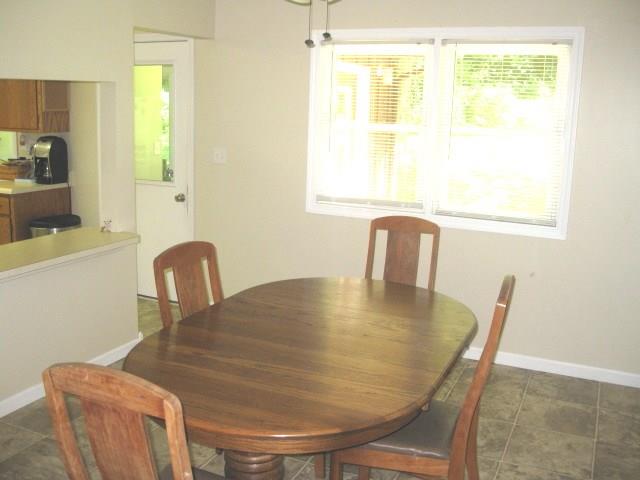 4060 Jordan Road Martinsville, IN 46151 - Photo 4 of 13 Gallery Image 4