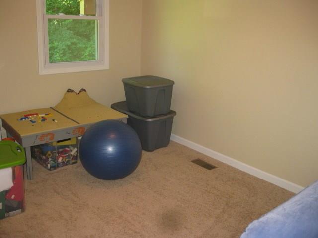 4060 Jordan Road Martinsville, IN 46151 - Photo 7 of 13 Gallery Image 7