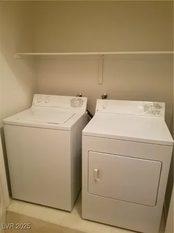 $325,000 | 10525 Autumn Pine Avenue, Unit 205, Las Vegas, NV 89144