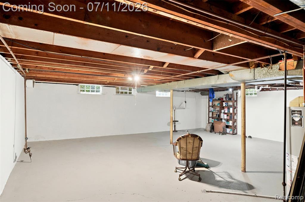 27679 Spring Arbor Drive Southfield, MI 48076 - Photo 20 of 31