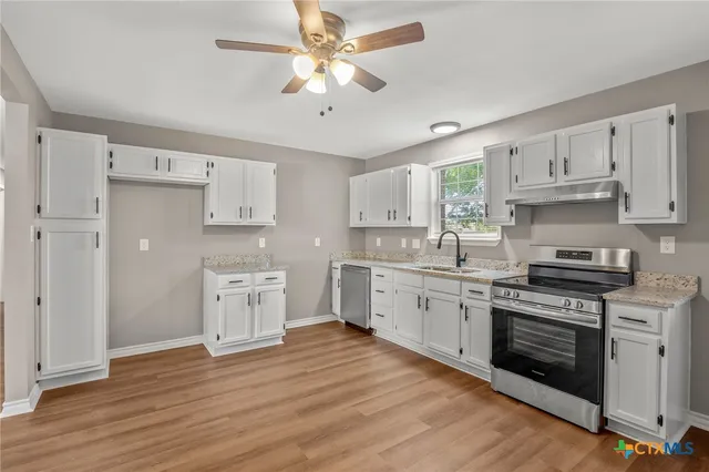 $229,900 | 939 North San Patricio Street, Goliad, TX 77963