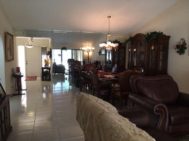 19960 Rima Circle Boca Raton, FL 33434 - Photo 7 of 29 Living and Dining Area