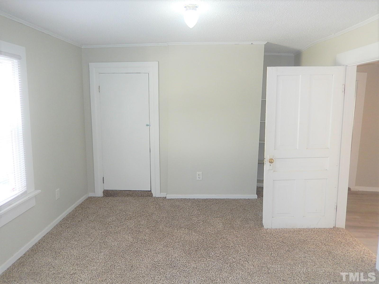 1015 Oberlin Road Raleigh, NC 27607 - Photo 8 of 26