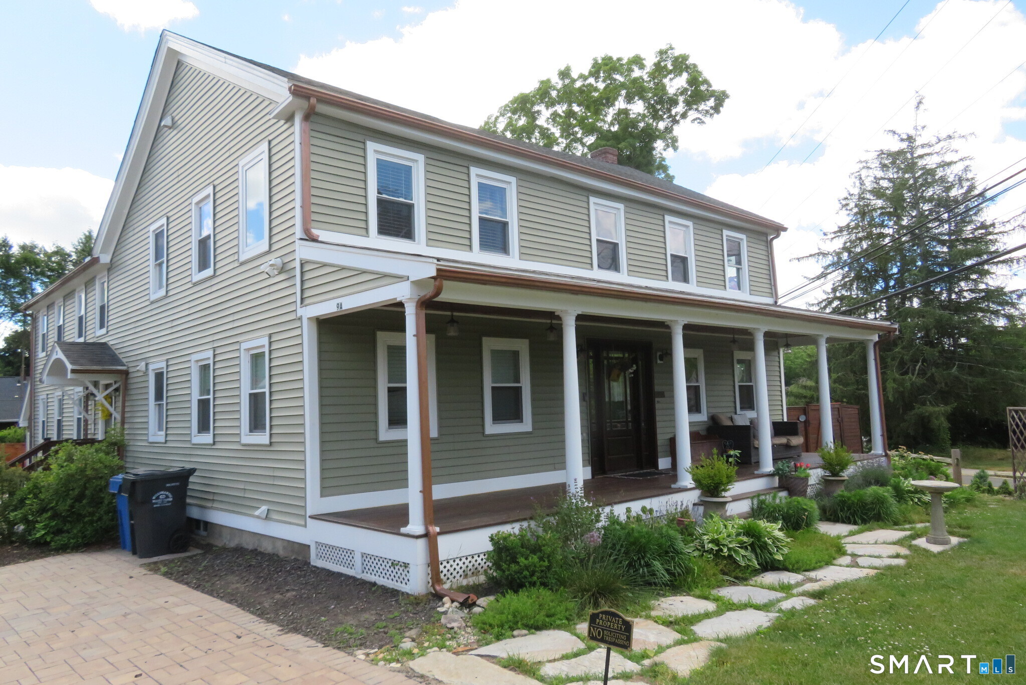9 East Franklin Street Killingly, CT 06239 - Photo 4 of 25