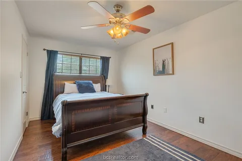 $400,000 | 2301 Barak Lane, Bryan, TX 77802