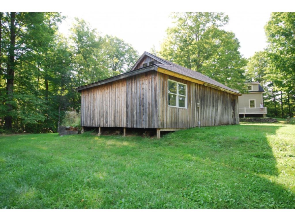 1945 Shaw Mansion Road Waterbury, VT 05677 - Photo 22 of 27 Gallery Image 22