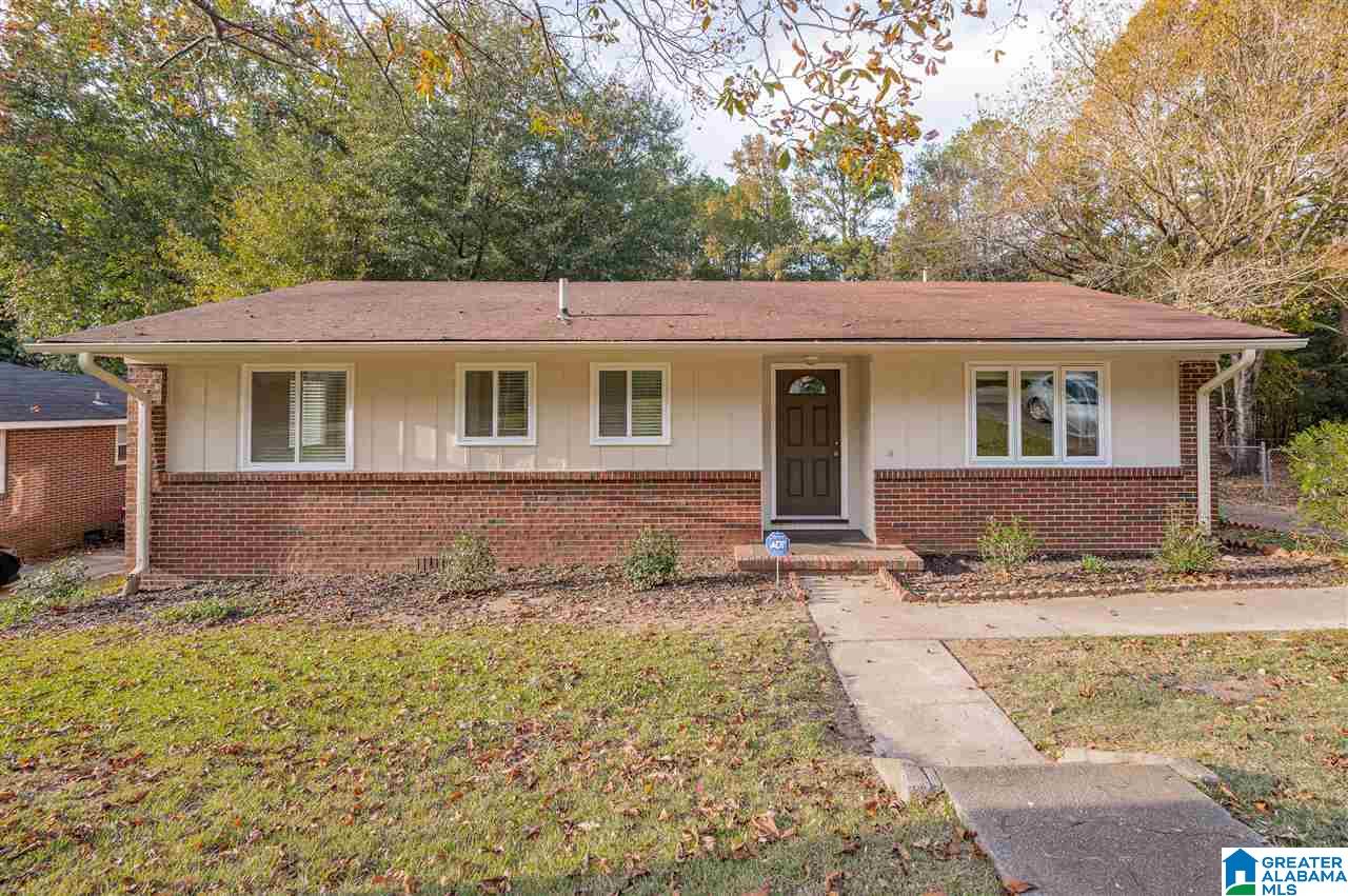 1524 Cresthill Road Birmingham, AL 35213 - Photo 14 of 33