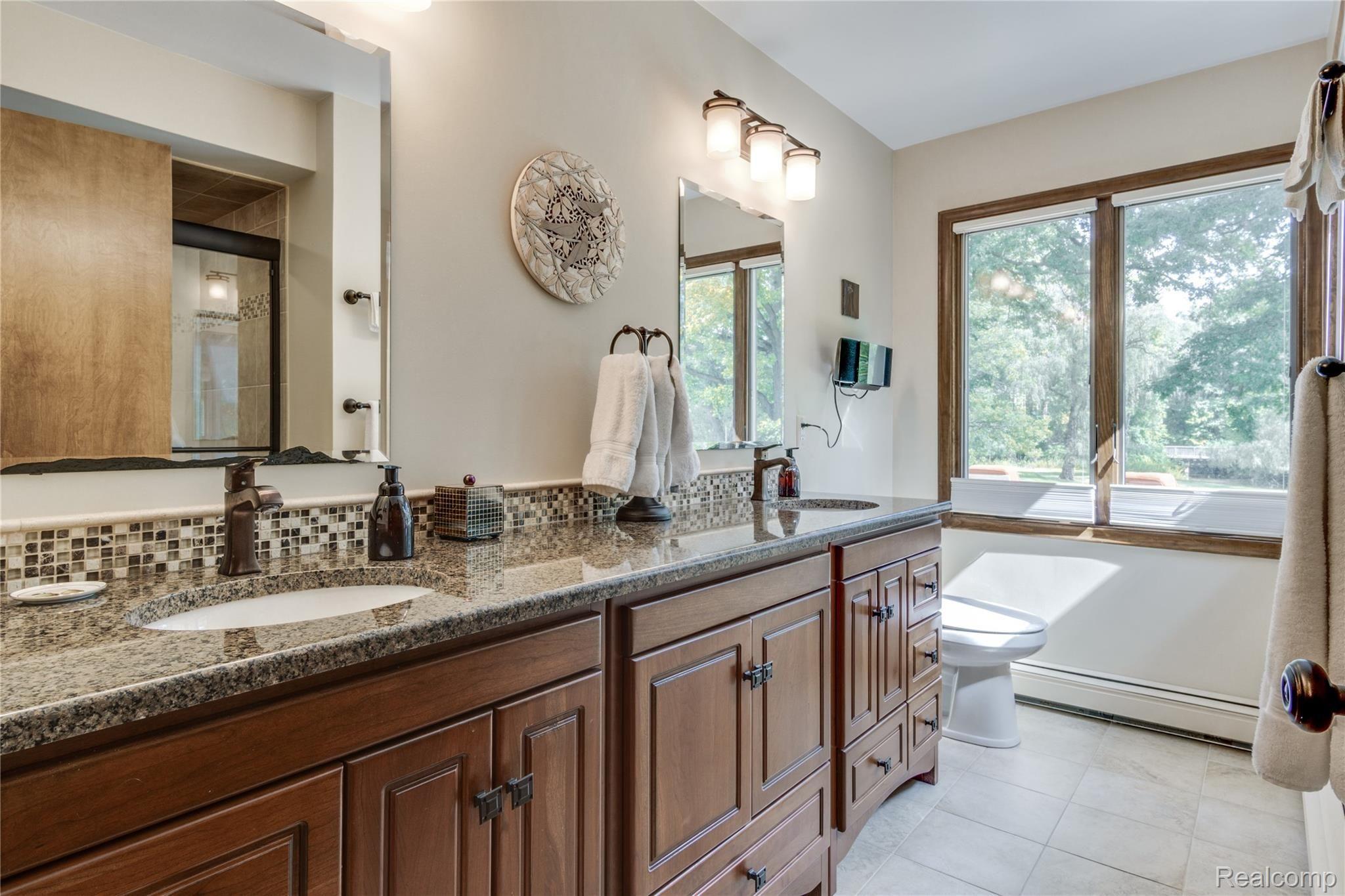 1820 North Livernois Road Rochester, MI 48306 - Photo 24 of 29 Interiors (28 of 46).jpg