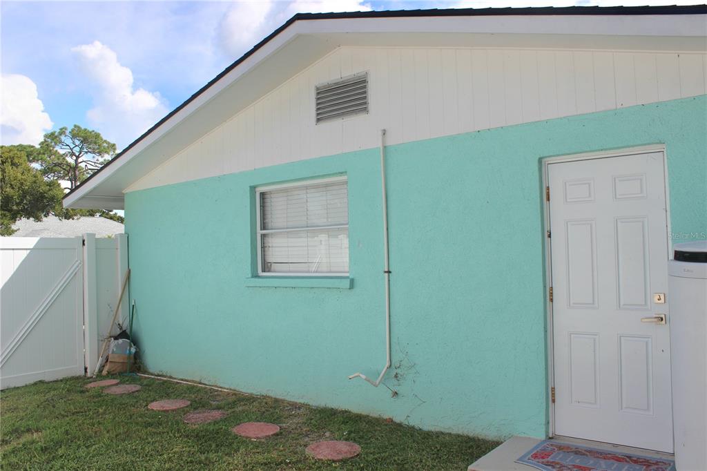1027 Sunrise Road Venice, FL 34293 - Photo 38 of 53 Gallery Image 38