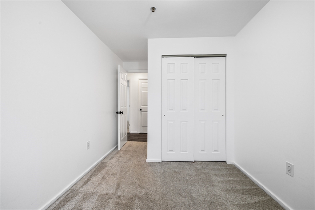 64 Foster Street, Unit 105 Peabody, MA 01960 - Photo 19 of 22