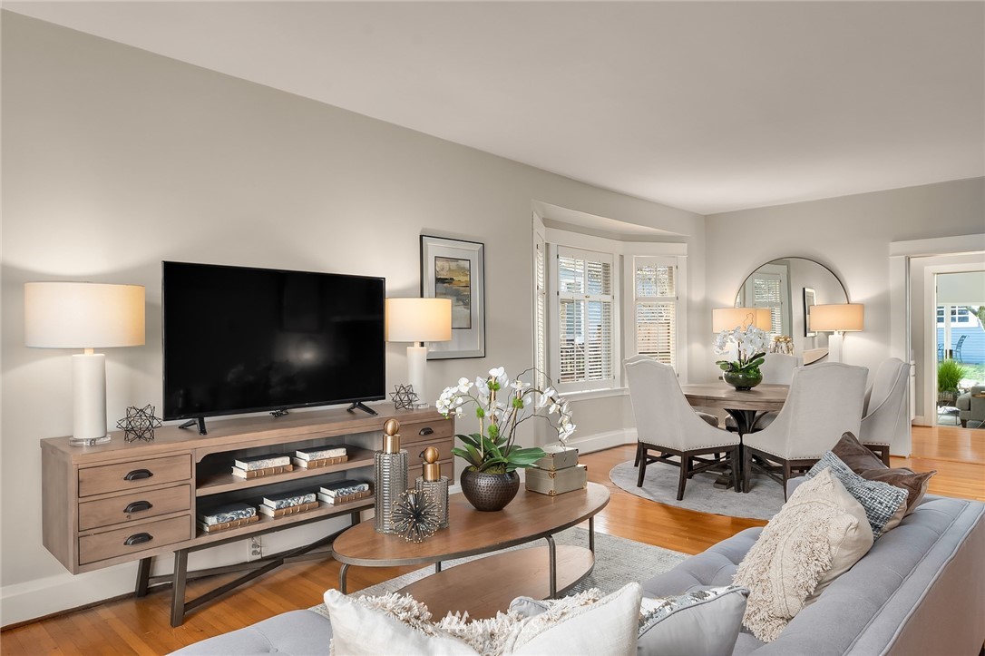 1215 17th Avenue East Seattle, WA 98112 - Photo 11 of 39