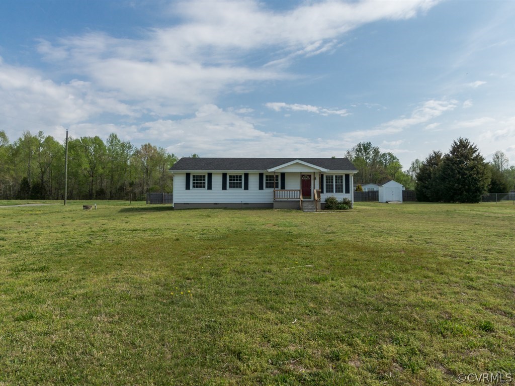 8406 Holdsworth Road Disputanta, VA 23842 - Photo 2 of 19