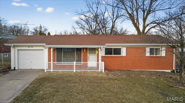 $250,000 | 1530 Sherman Drive, St. Charles, MO 63303