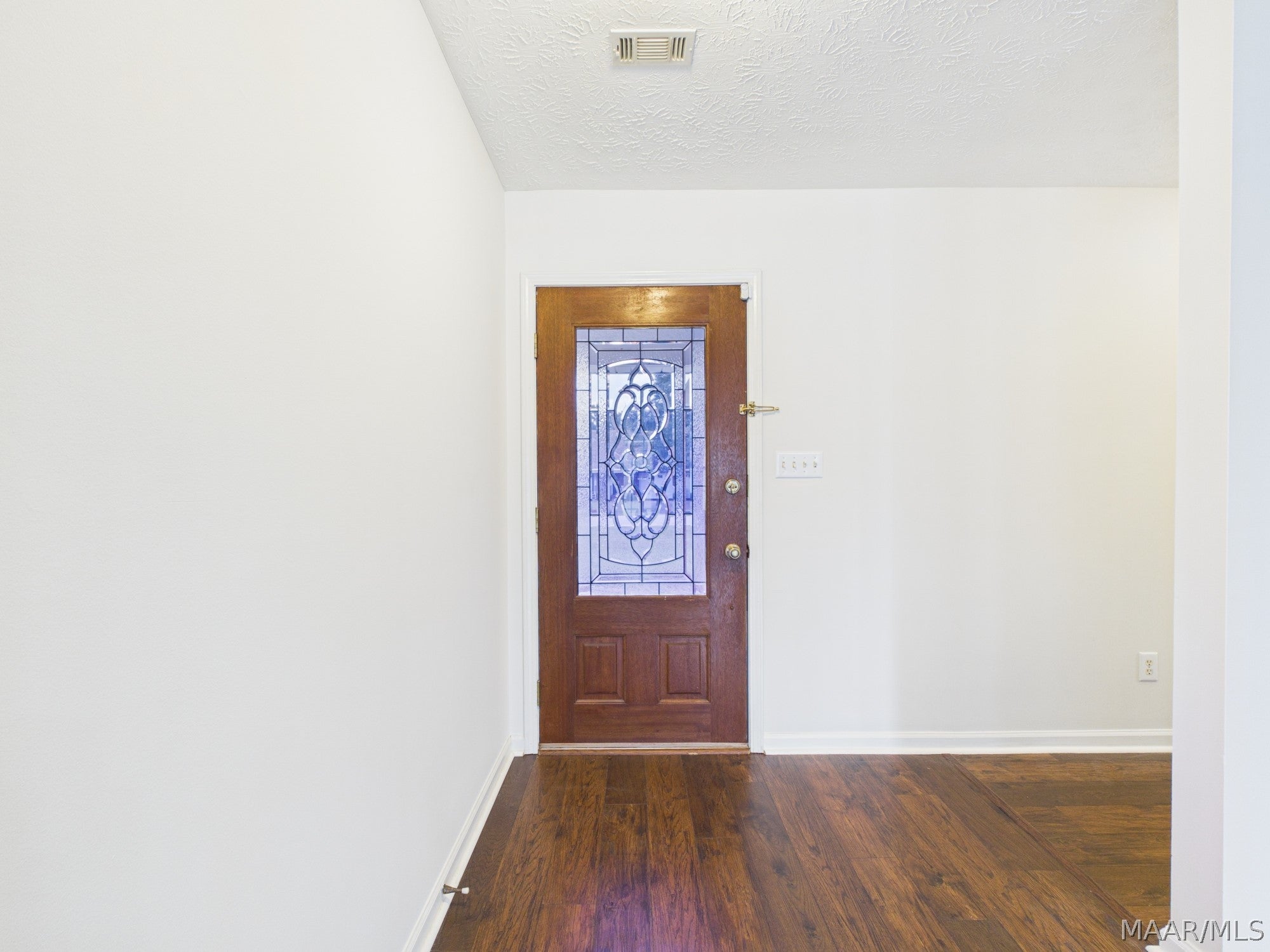 41 Whitley Road Deatsville, AL 36022 - Photo 8 of 48 Gallery Image 8