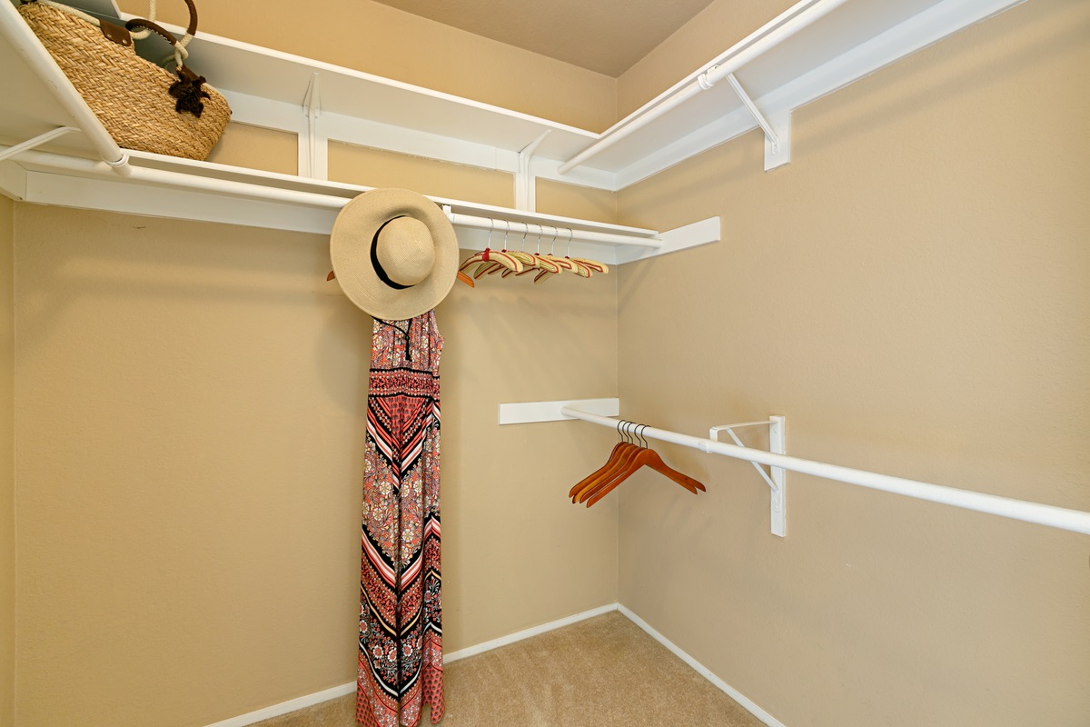 1572 Glacier Road Oceanside, CA 92056 - Photo 19 of 25 Gallery Image 19