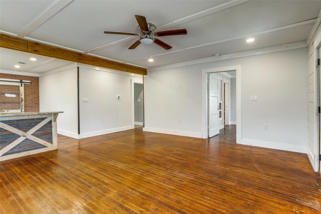 1110 Chestnut Street Bonham, TX 75418 - Photo 7 of 25