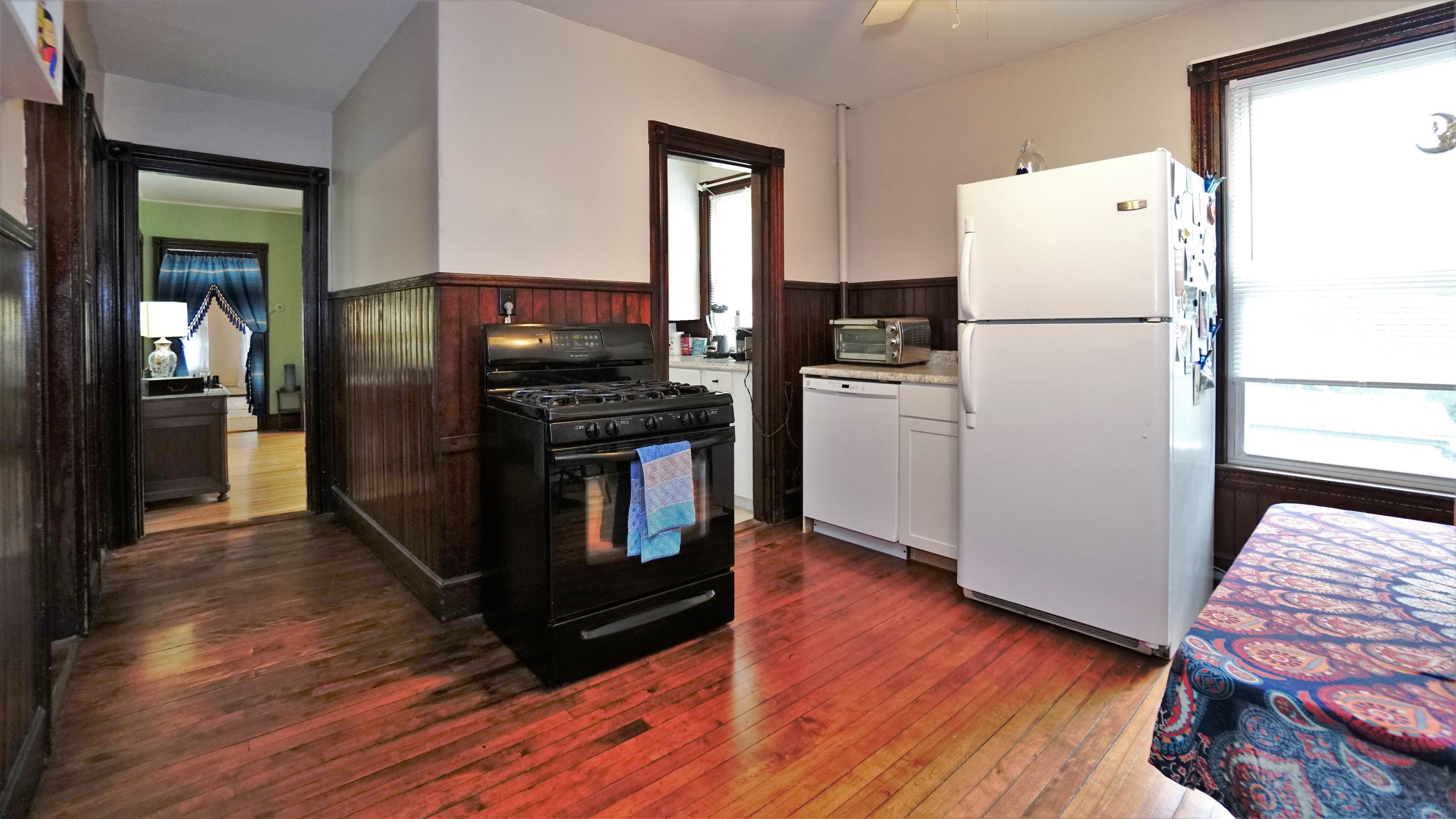 14-16 Inverness Street Portland, ME 04103 - Photo 6 of 53 DSC07968