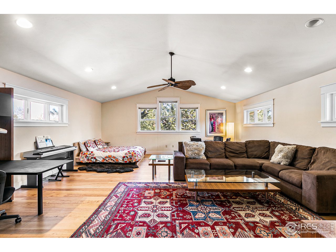 2853 14th Street Boulder, CO 80304 - Photo 20 of 40 a living room with furniture and a table