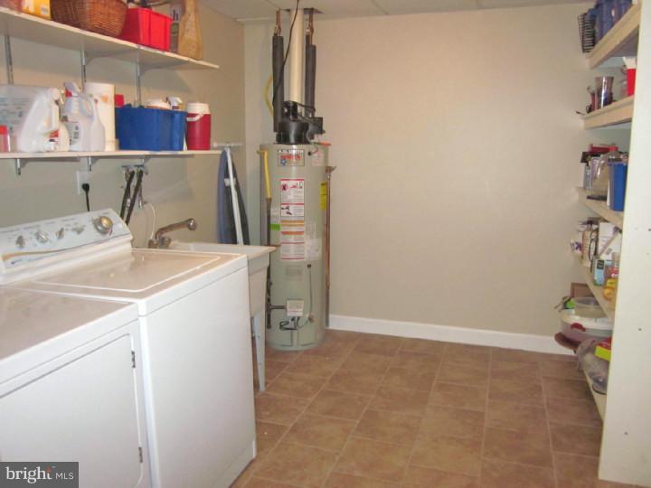 2412 Rambler Road Wilmington, DE 19810 - Photo 22 of 25 Laundry Room