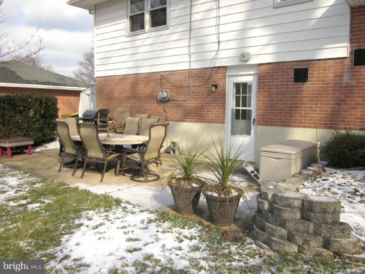 2412 Rambler Road Wilmington, DE 19810 - Photo 24 of 25 Patio