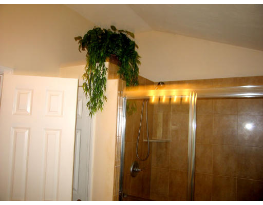 67 Eaton Road Framingham, MA 01701 - Photo 11 of 21