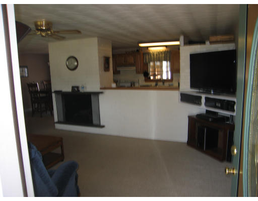 67 Eaton Road Framingham, MA 01701 - Photo 7 of 21