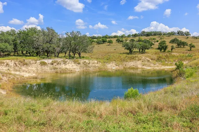 $399,000 | 189 Fallen Acorn Drive, Unit 21, Blanco, TX 78606