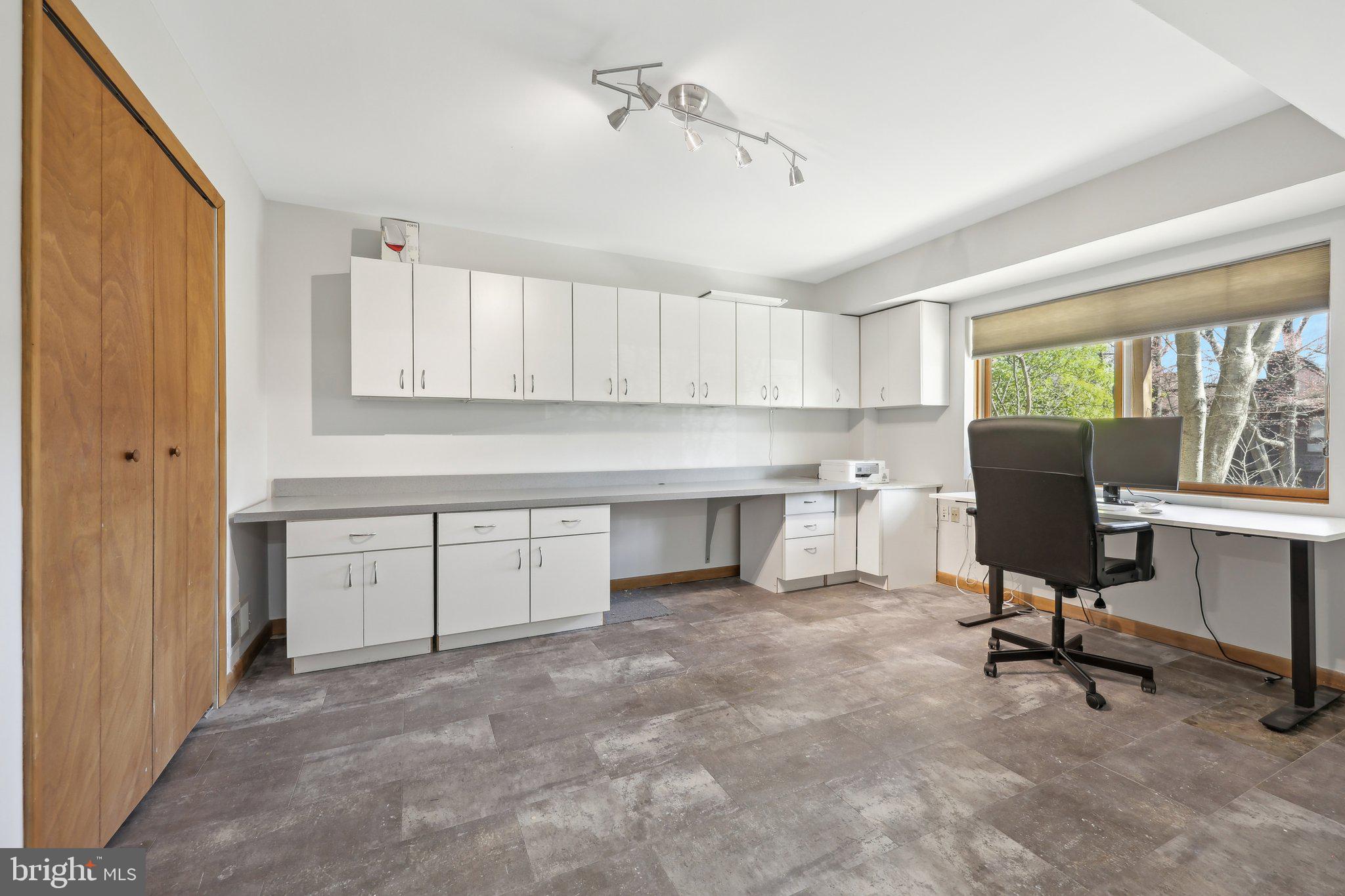 1503 Inlet Court Reston, VA 20190 - Photo 33 of 59 a view of a kitchen with sink and cabinet