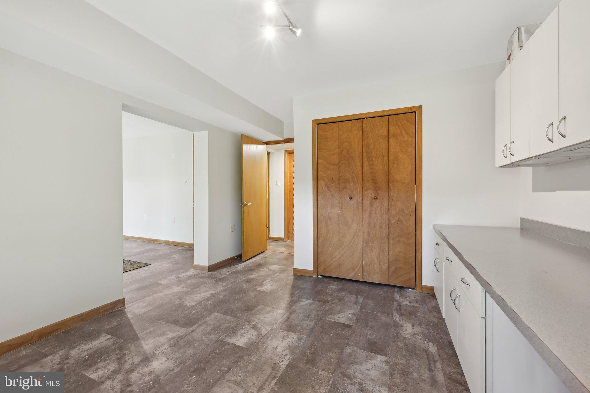 1503 Inlet Court Reston, VA 20190 - Photo 34 of 59