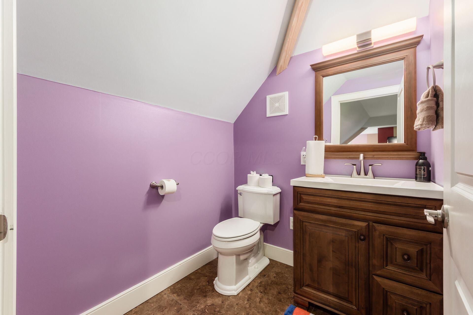 16187 Kreashbaum Road Rockbridge, OH 43149 - Photo 65 of 66 Bunk room half bath.