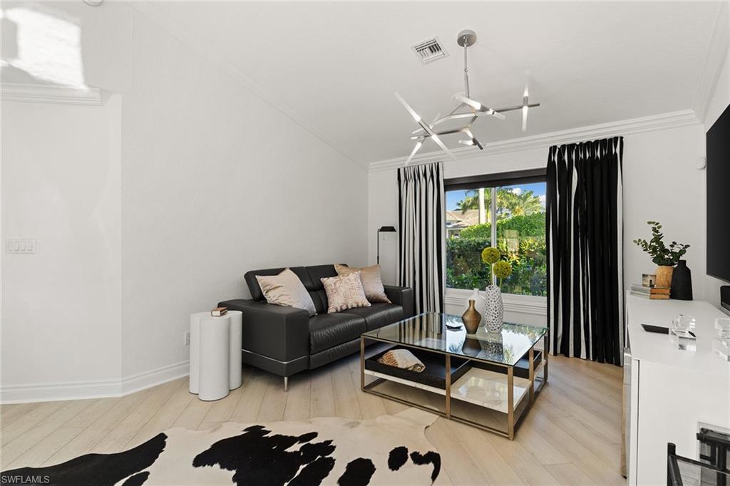 2570 Crayton Road Naples, FL 34103 - Photo 17 of 39