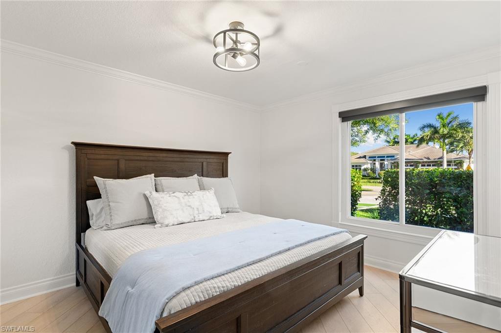 2570 Crayton Road Naples, FL 34103 - Photo 23 of 39