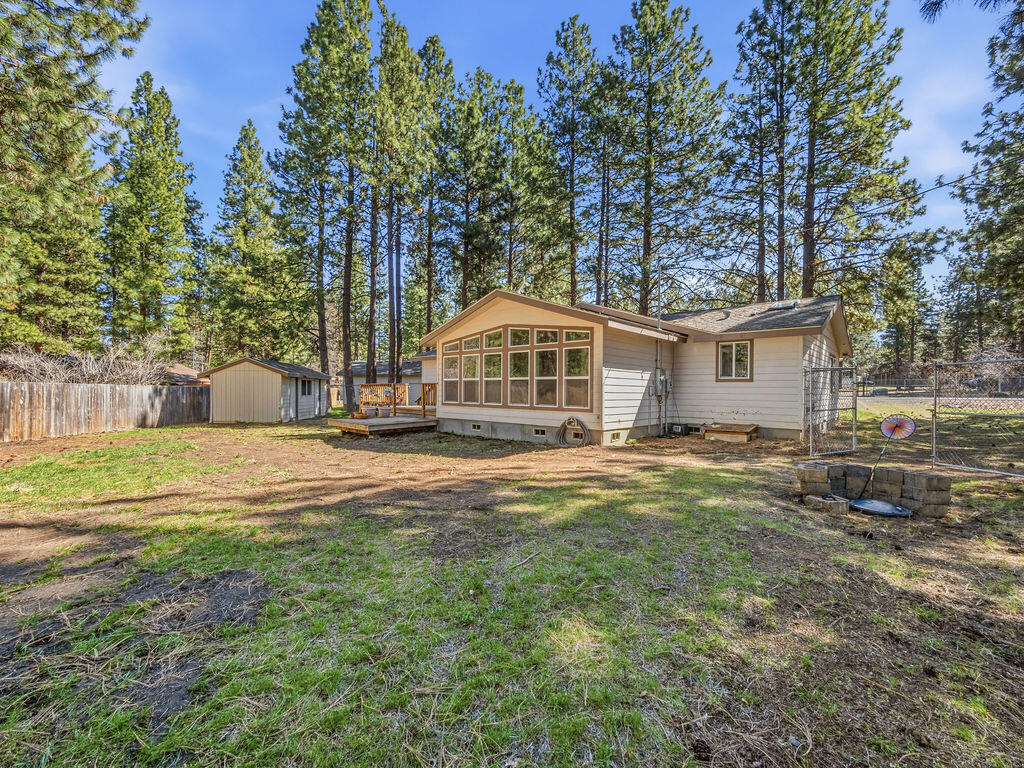 15531 Green Wing Loop Keno, OR 97627 - Photo 24 of 27 P3190092