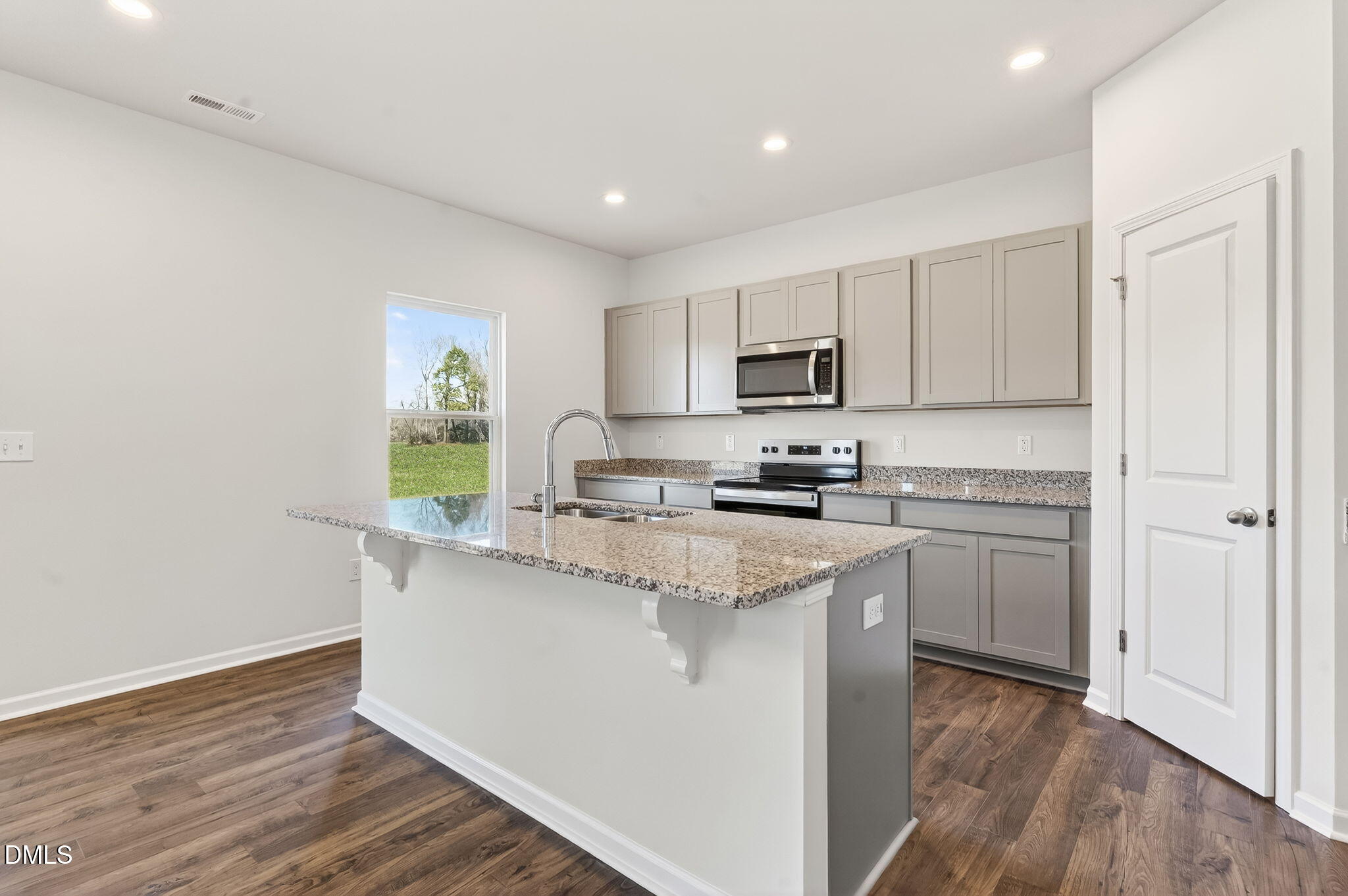 105 Rubyfield Court Fremont, NC 27830 - Photo 7 of 37 7