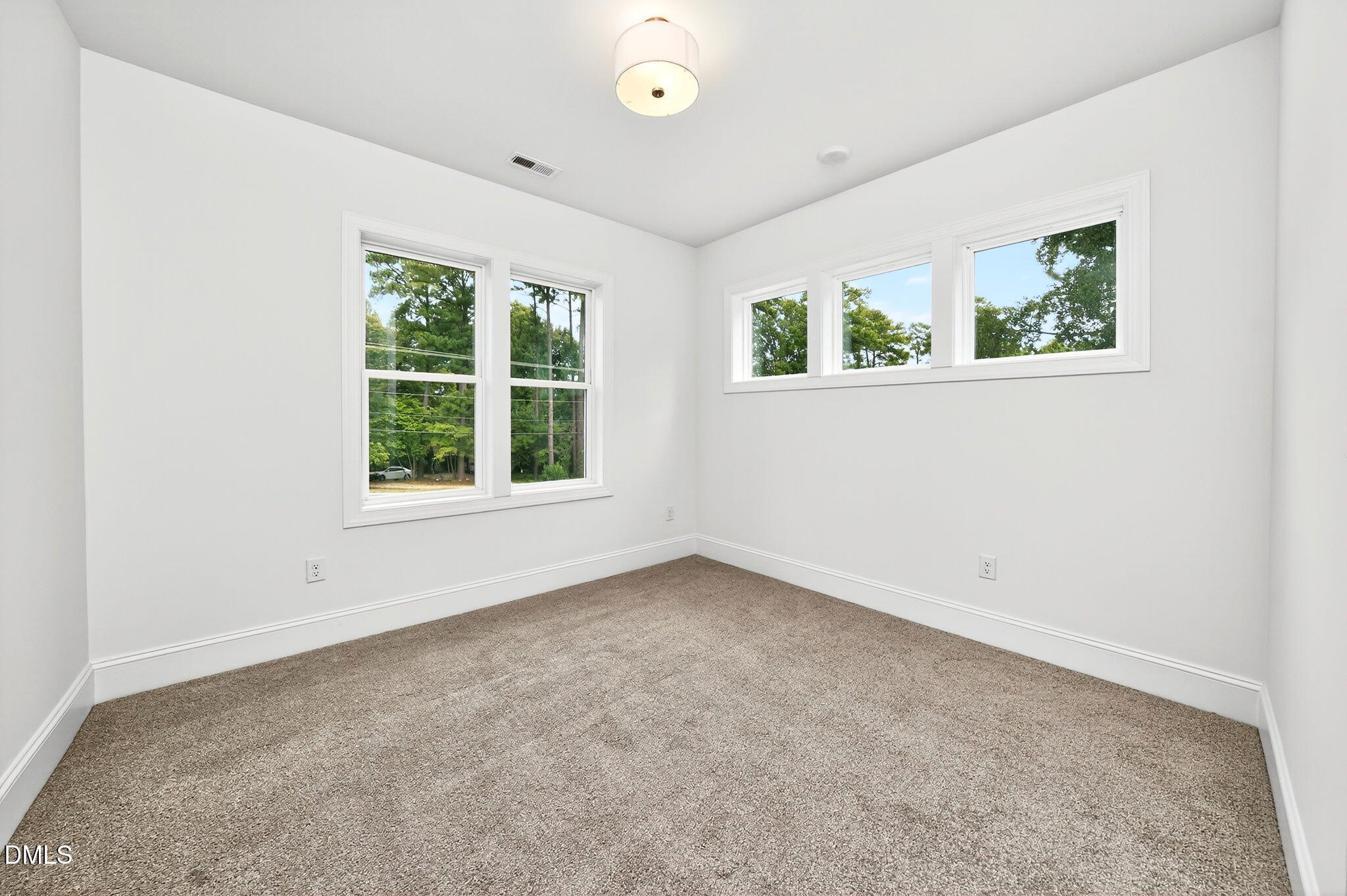 901 Deboy Street Raleigh, NC 27606 - Photo 19 of 32 18-web-or-mls-019_901 Deboy st-26