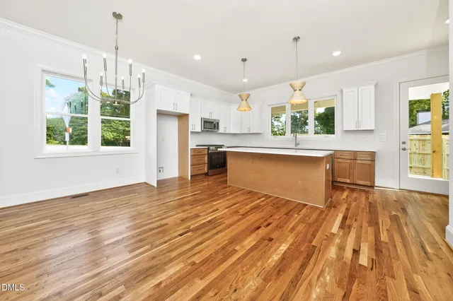 $549,900 | 901 Deboy Street, Raleigh, NC 27606