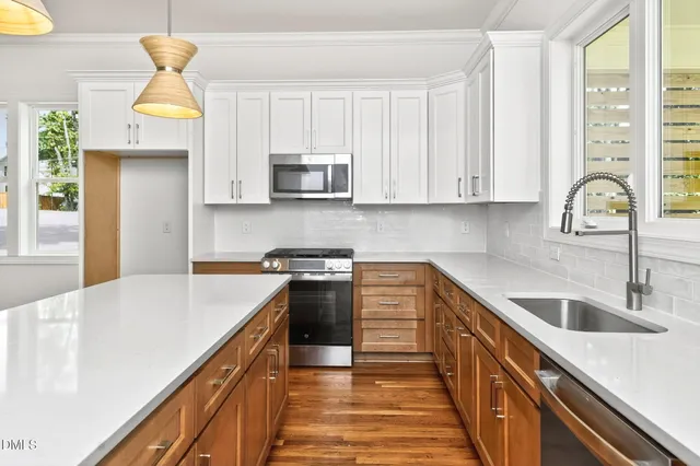 $549,900 | 901 Deboy Street, Raleigh, NC 27606