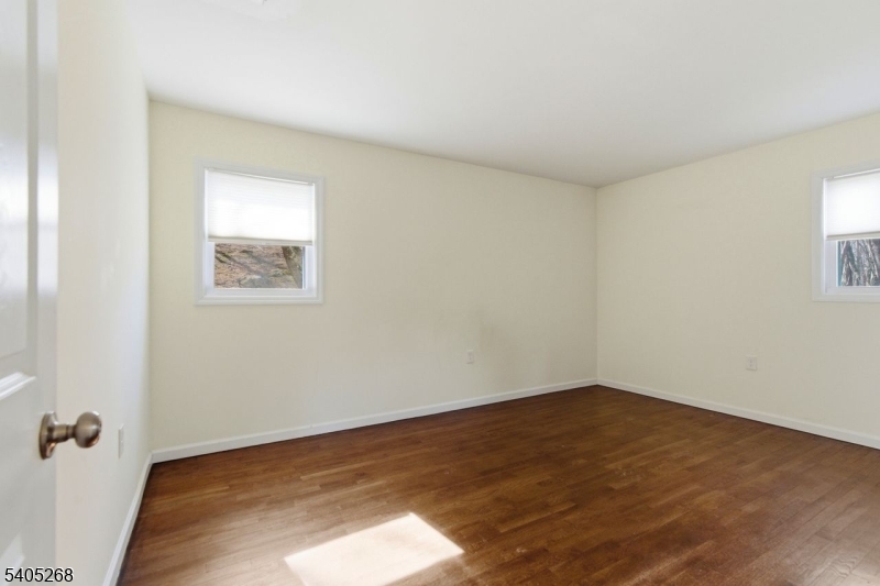 18 Byram Bay Road Hopatcong, NJ 07843 - Photo 25 of 35