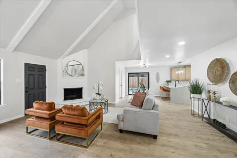 $610,000 | 2923 Kenross Street, Houston, TX 77043