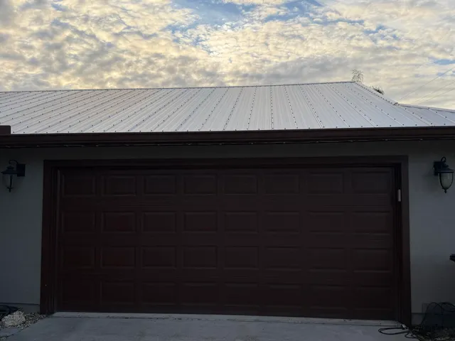 $389,900 | 892 Southeast Atlantus Avenue, Port St. Lucie, FL 34983