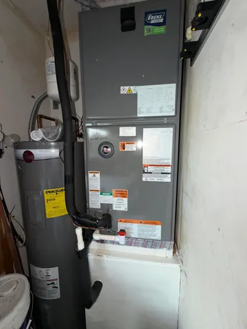 $389,900 | 892 Southeast Atlantus Avenue, Port St. Lucie, FL 34983