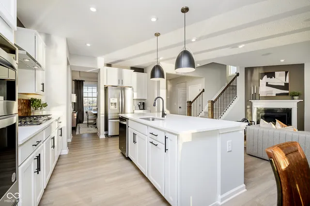 $494,900 | 562 Corbin Way, Avon, IN 46123