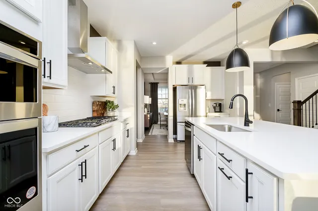 $494,900 | 562 Corbin Way, Avon, IN 46123