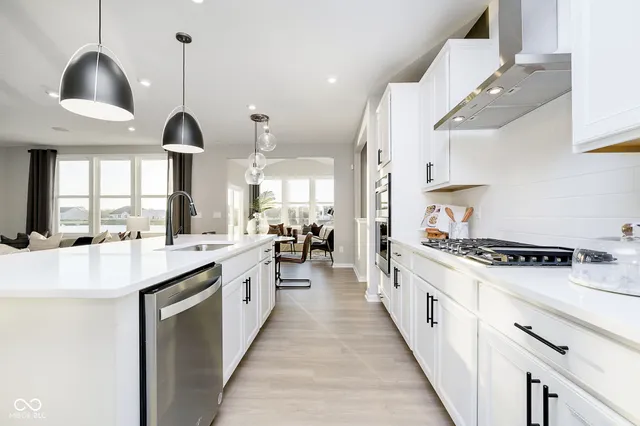 $494,900 | 562 Corbin Way, Avon, IN 46123