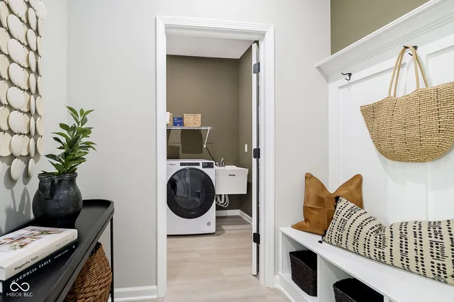 $494,900 | 562 Corbin Way, Avon, IN 46123