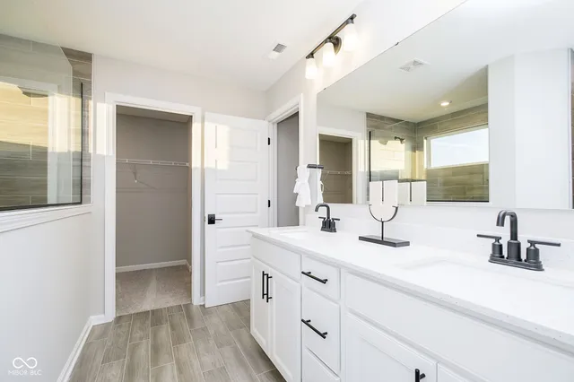 $494,900 | 562 Corbin Way, Avon, IN 46123