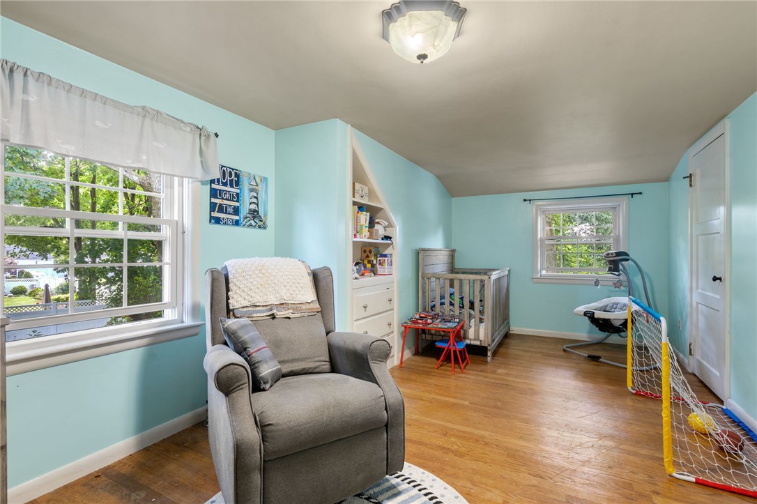 17 Hampshire Road Cranston, RI 02910 - Photo 20 of 38 Gallery Image 20