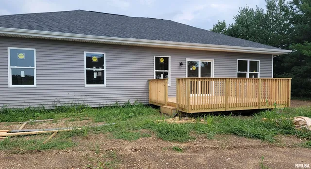 $425,000 | 1304 West Hillcrest Drive, Chillicothe, IL 61523