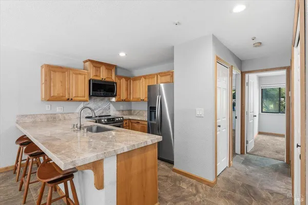 $380,000 | 80 Creek Court, Cotati, CA 94931