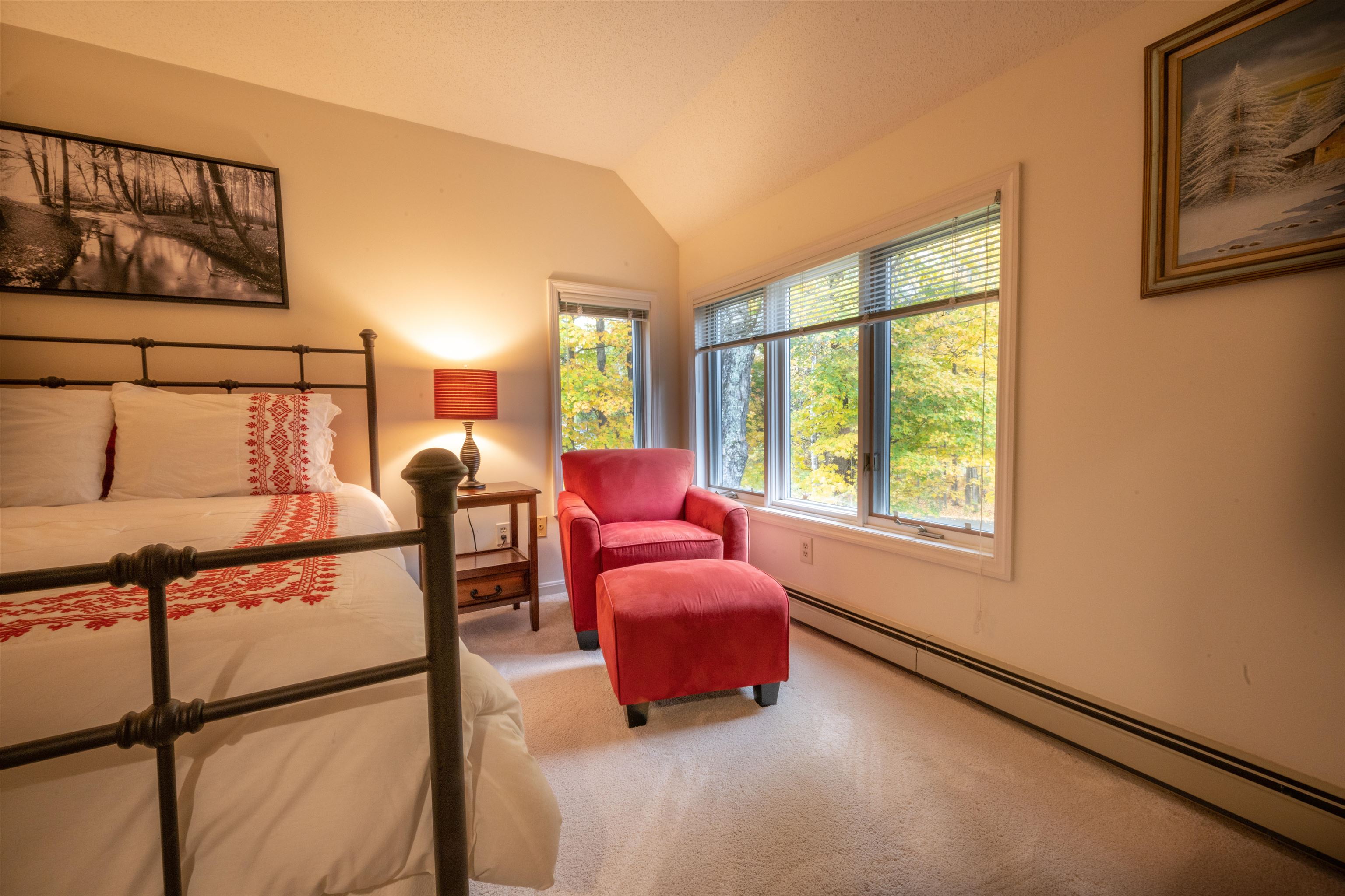 90 Kingfisher Road, Unit 2A Quechee, VT 05059 - Photo 18 of 26 Gallery Image 18